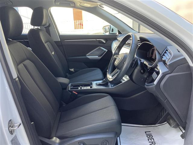 Q335 TDI クワトロ アドバンスド ディーゼル 4WD