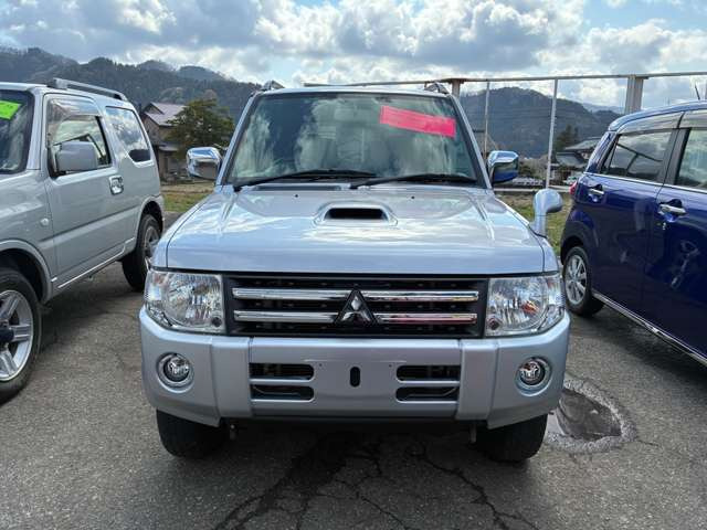 パジェロミニエクシード 4WD