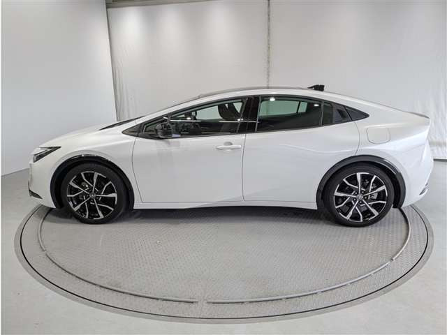 プリウス2.0 プラグインハイブリッド Z