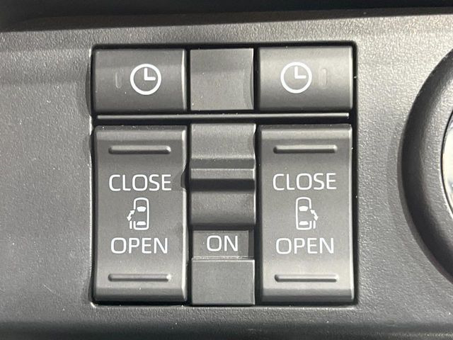 ルーミー1.0 カスタム G