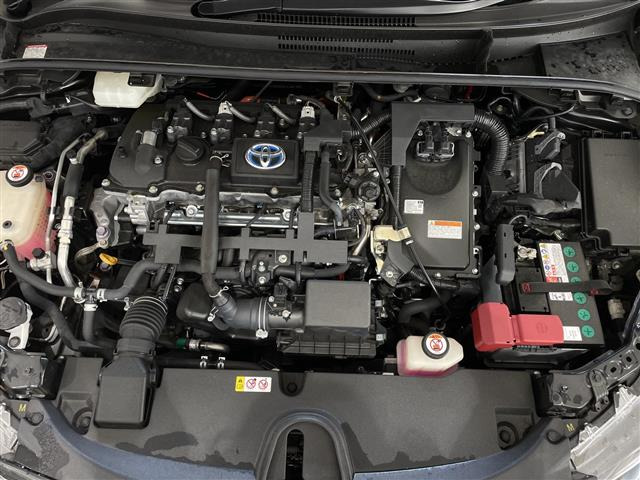 カローラツーリング1.8 ハイブリッド W×B