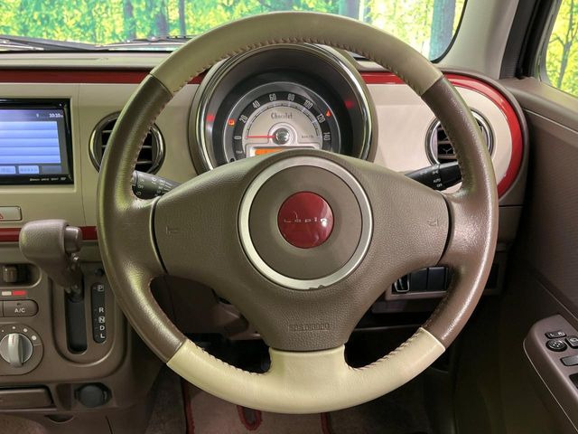 �y�����v�����X�e�A�����O�z�㎿�Ȋv���g�p���邱�ƂŁA��ɂ����������݂ƂĂ��^�]���₷���n���h���ł���