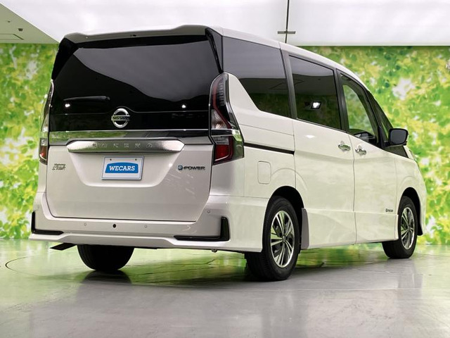 セレナ1.2 e-POWER ハイウェイスター