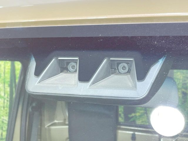 �y�X�}�[�g�A�V�X�g�z���s���ɑO���̎ԗ�����F�����A�Փ˂������Ȏ��͌x��ƃu���[�L�ŏՓˉ���Ɣ�Q�y�����A�V�X�g�B�����S�Ƀh���C�u�����y���݂��������܂��B