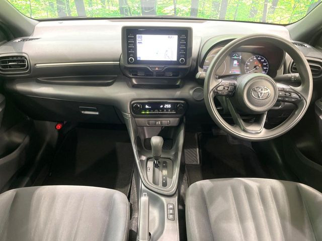 ヤリス1.5 ハイブリッド X