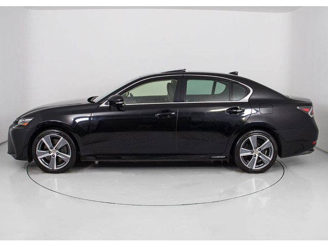 社外アルミホイール取付・スピンドルエアロ取付・各メーカーエアロ取付・車高調・ローダウン・ライトカスタム・スモークフィルム施工OK!お気軽にご相談下さい!