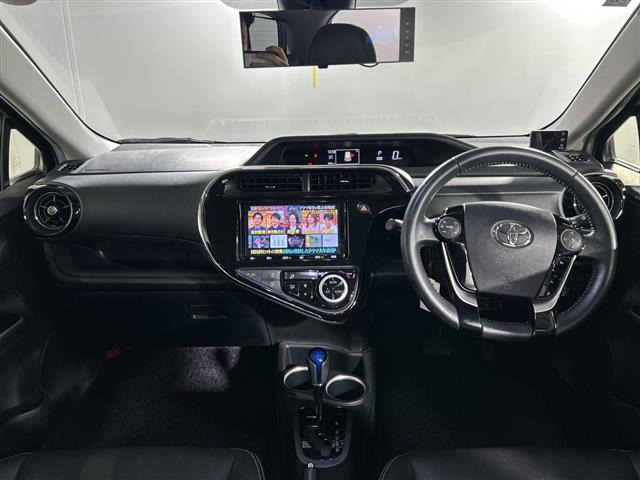 アクア1.5 G ブラックソフトレザーセレクション