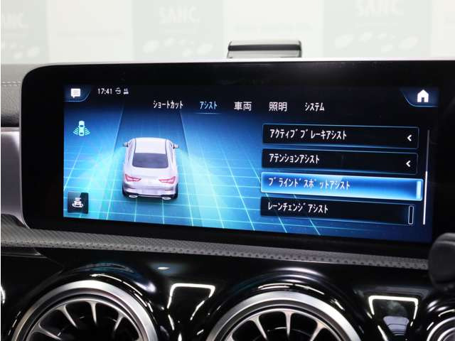 CLAクラスCLA250 4マチック AMGライン 4WD