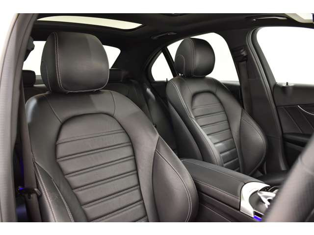 CクラスC200 4マチック アバンギャルド AMGライン 4WD