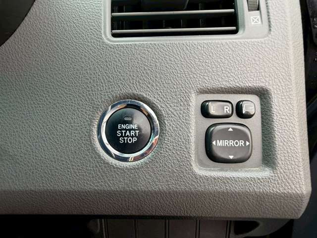 �C�ɂȂ邨�Ԃ�����܂�����E�̓d�b�ԍ����璼�ڂ��X�ɂ��₢���킹���������B�x�����@����ԗ����A��Ԃ܂łȂ�ł������������Ē����܂��B�X�^�b�t�ꓯ���A�����҂����Ă���܂��B