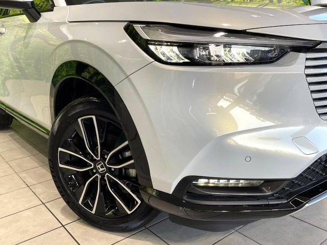 �yLED�w�b�h���C�g�z���V����ԑ��s�����ǍD�Ȏ��E���m�ۂ����S���ĉ^�]�ł��鍂�P�xLED�w�b�h���C�g�𑕔�!�_�����x�������A����d�͂��}�����Ă��܂��B