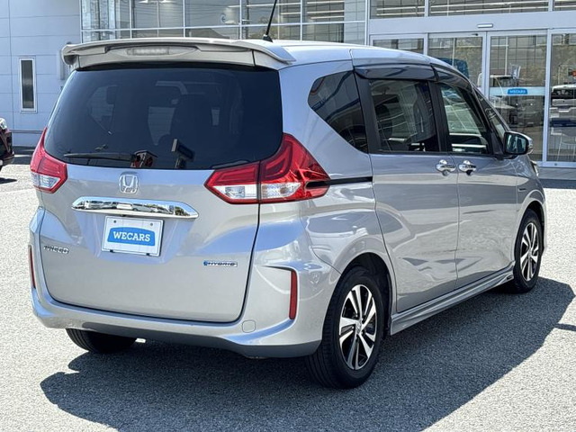 フリード1.5 ハイブリッド EX