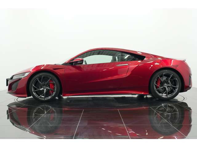 �T�C�h���猩�Ă��������������B�����ǋ�����NSX�͍��ł͊󏭂Ȃ��ԂɂȂ�̂ŁA�����ڂ̂��A�������҂����Ă���܂��B