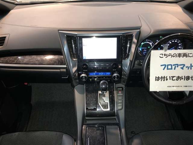 アルファードハイブリッド 2.5 S タイプゴールド E-Four 4WD