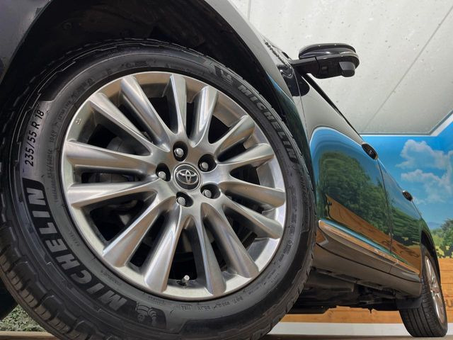 �y�����A���~�z�C�[���z�O�ςɃ}�b�`���������A���~�z�C�[���𑕒����Ă���܂��B�e��ЊO�A���~�z�C�[����A�X�^�b�h���X�^�C�����戵�����Ă���܂��B���񂲑��k����������