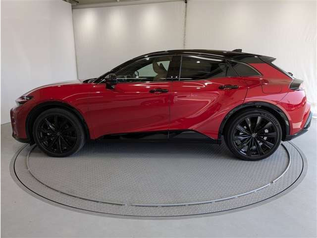 クラウンスポーツ2.5 Z E-Four 4WD