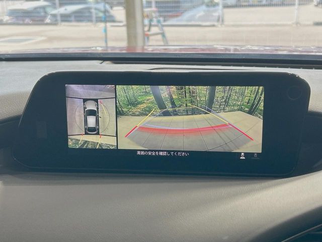 �y360&deg;�r���[���j�^�[�z��p�̃J�����ɂ��A�ォ�猩���낵���悤�Ȏ��_��360�x�N���}�̎��͂��m�F���邱�Ƃ��ł��܂������p�������m�F���₷���A�����ꏊ�ł̐؂�Ԃ��⒓�Ԃ��X���[�Y�ɍs���܂��B