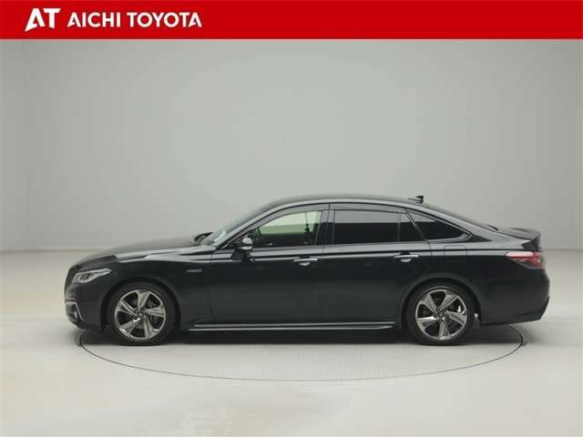 クラウンハイブリッド 2.5 RS