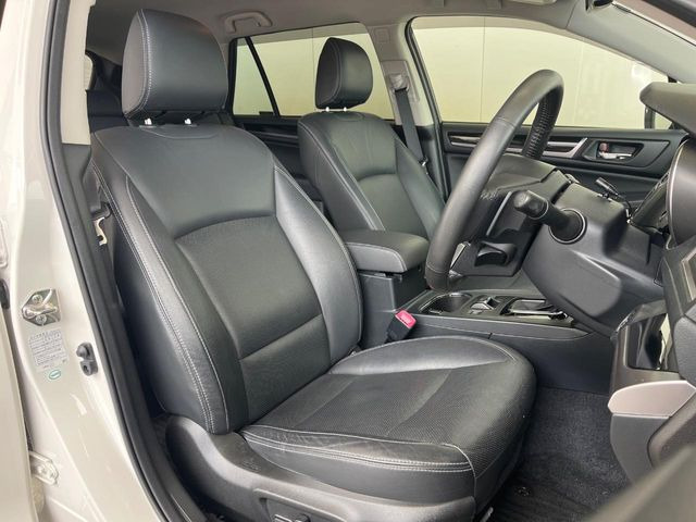 �^�]�Ȃ܂��ɂ͏\���ȃX�y�[�X������A�啿�ȕ��ł��������^�]���Ă�����������ł��B