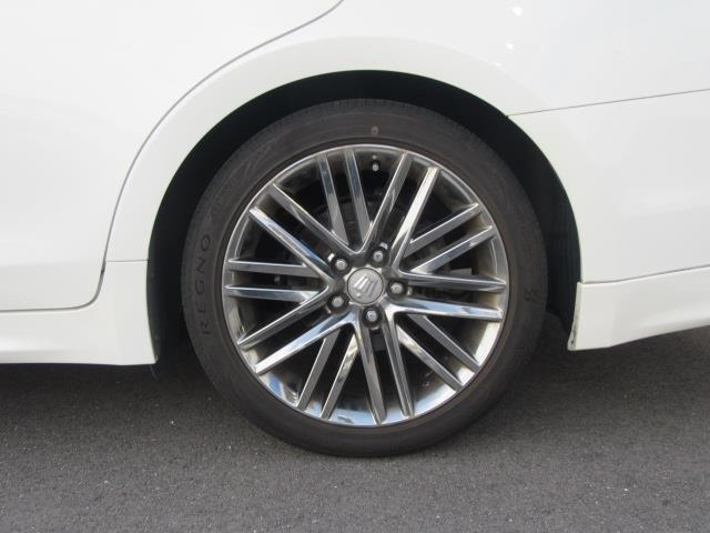 クラウンアスリート2.0 S-T Jフロンティア