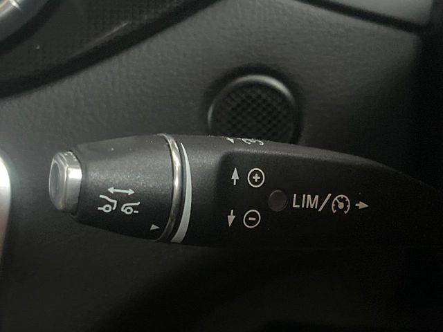 ���f�B�X�g���j�b�N�v���X:�s�s�A�x�O�A�������H�Ȃǂ̑��s���ɁA�X�e���I�}���`�p�[�p�X�J�����ƃ��[�_�[�Z���T�[�ɂ��A�O���Ԃ�F�����đ��x�ɉ������Ԋԋ������ێ����鎟����̃N���R��!