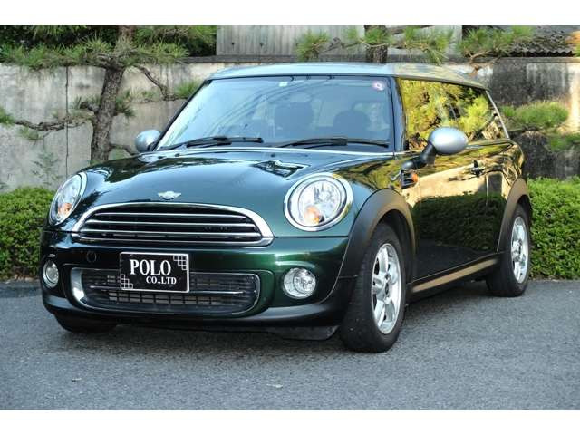 �i�r�ATV�A�o�b�N���j�^�[�t��