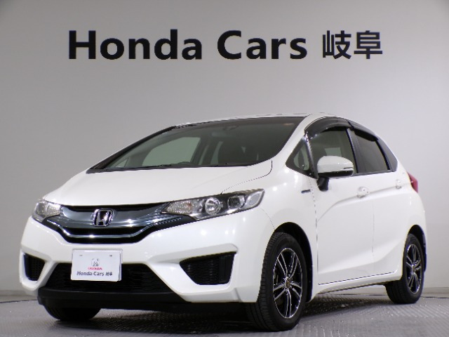 フィット1.5 ハイブリッド Fパッケージ