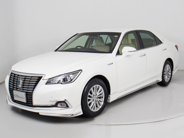 フルエアロが装着されています!お好みはいかがですか?今付いているデザイン以外にも、各ブランドのエアロを格安にてお取付け出来ます!又、エアロを外してノーマル状態にする事も出来ます!!