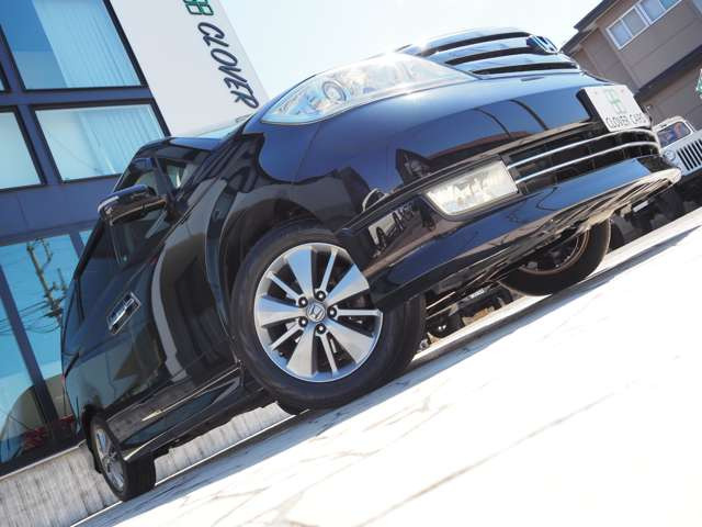 【良質かつ格安のお車をご提供する】が当店の最大のモットー。人と人との出会いを大切に致します。■クローバーカーズ TEL:0078-6002-236942■