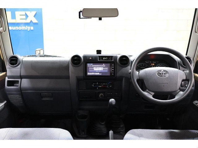 ランドクルーザー704.0 4WD