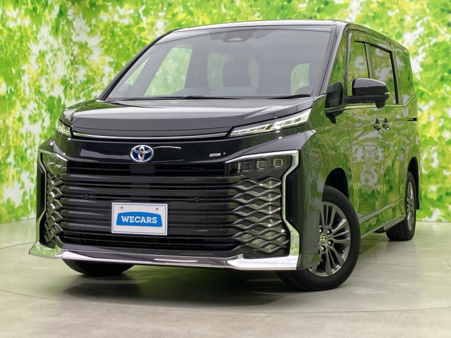 ヴォクシー1.8 ハイブリッド S-Z E-Four 4WD