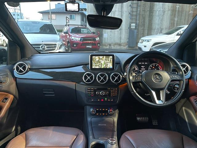 BクラスB180 スポーツナイトパッケージ