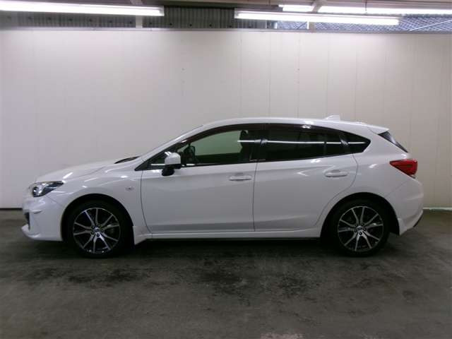 インプレッサスポーツ1.6 i-L アイサイト