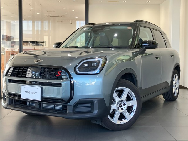 ミニカントリーマンS ALL4 DCT 4WD