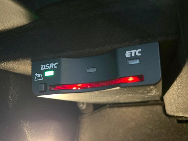 ●ETC車載器(ナビ連動タイプ):お引き渡し時には再セットアップを実施後、お渡しいたします。マイレージ登録に関してもお気軽に担当営業までお尋ねください。