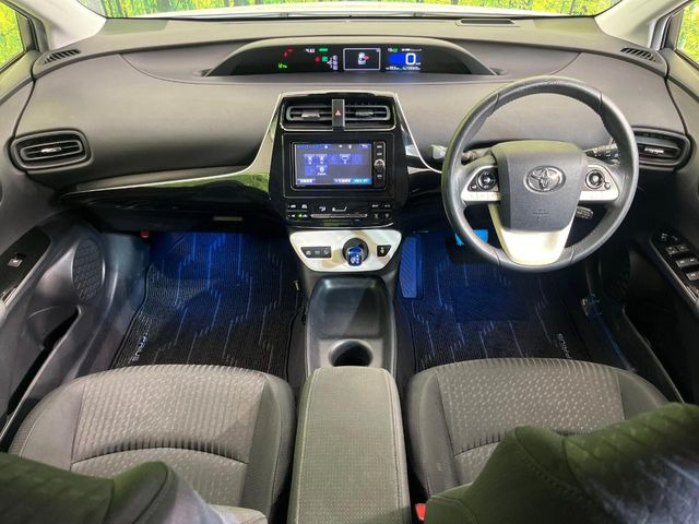 プリウス1.8 S セーフティ プラス