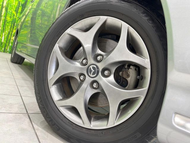 �y����16�C���`�A���~�z�C�[���z�O�ςɃ}�b�`���������A���~�z�C�[���𑕒����Ă���܂��B�e��ЊO�A���~�z�C�[����A�X�^�b�h���X�^�C�����戵�����Ă���܂��B���񂲑��k����������