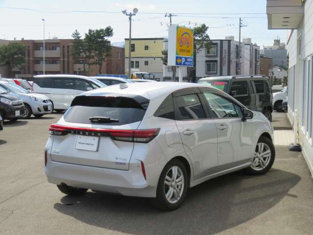 ノートオーラ1.2 G FOUR 4WD