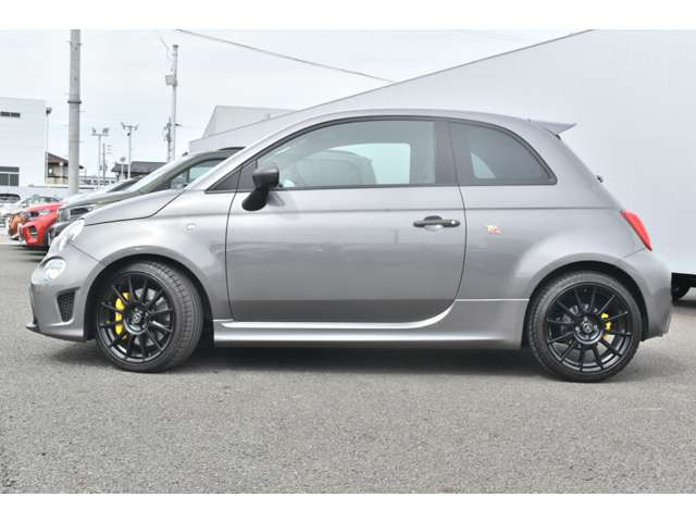 アバルト695コンペティツィオーネ