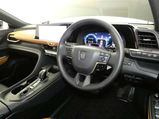 クラウンクロスオーバー