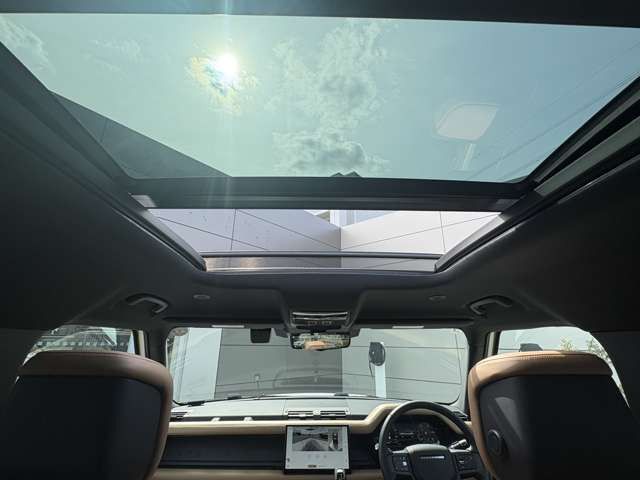 ディフェンダー110 X ダイナミック HSE 3.0L D350 ディーゼル 4WD