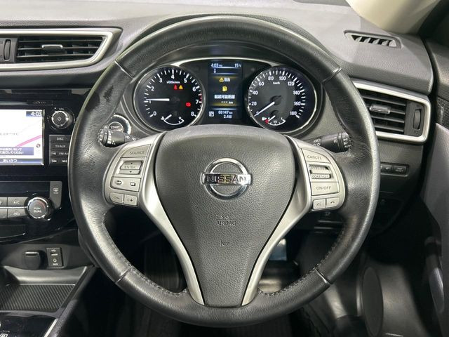 �y�����v�����X�e�A�����O�z�㎿�Ȋv���g�p���邱�ƂŁA��ɂ����������݂ƂĂ��^�]���₷���n���h���ł���