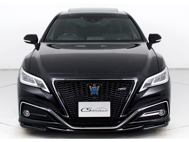 フルエアロが装着されています!お好みはいかがですか?今付いているデザイン以外にも、各ブランドのエアロを格安にてお取付け出来ます!又、エアロを外してノーマル状態にする事も出来ます!!