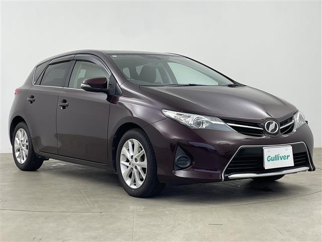 オーリス1.5 150X ブラッキッシュラウンジ