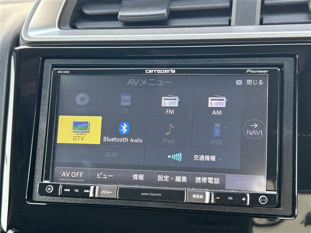 フィット1.3 13G F 4WD