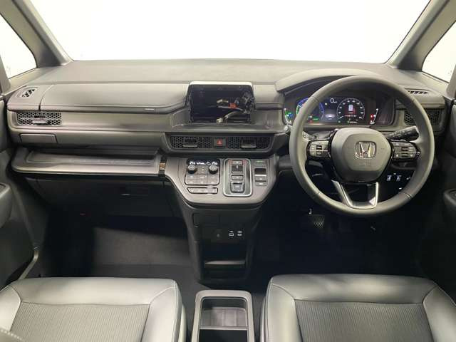 ステップワゴン2.0 e:HEV スパーダ