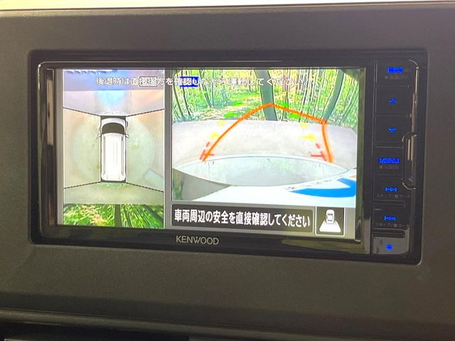 �y�}���`�A���E���h���j�^�[�z��p�̃J�����ɂ��A�ォ�猩���낵���悤�Ȏ��_��360�x�N���}�̎��͂��m�F���邱�Ƃ��ł��܂������p�������m�F���₷���A�����ꏊ�ł̐؂�Ԃ��⒓�Ԃ��X���[�Y�ɍs���܂��B