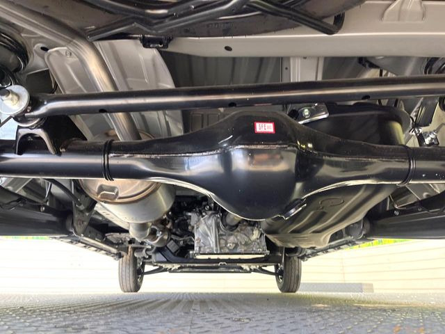 ����肪���ꂢ�Ȃ����ɁA�h�K���H�̎{�H���I�X�X���B�~��n��͂������A���ݕ��ɂ��Z���̕���A��Ń}�����E�E�B���^�[�X�|�[�c���������ɑ�ύD�]���������Ă���܂��B