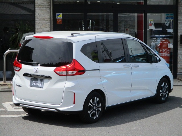 フリード1.5 クロスター