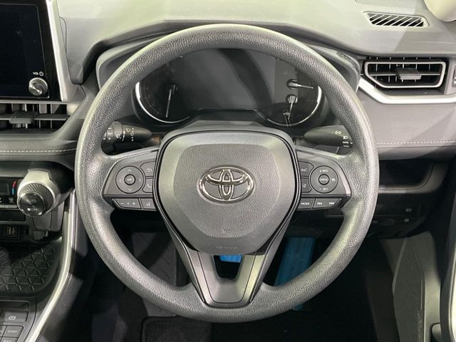 �y�����v�����X�e�A�����O�z�㎿�Ȋv���g�p���邱�ƂŁA��ɂ����������݂ƂĂ��^�]���₷���n���h���ł���